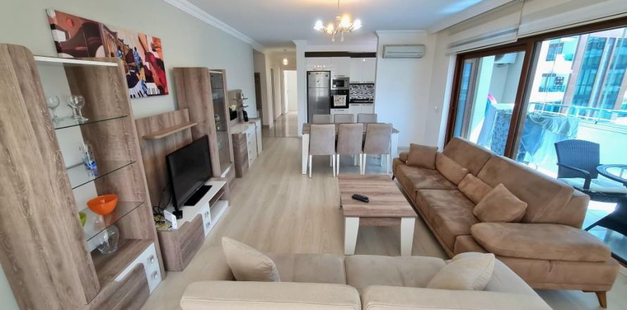 0+3 Apartment in Oba, Turkey No. 17700