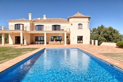 8 bedrooms House in Benahavis, Spain No. 25454 1