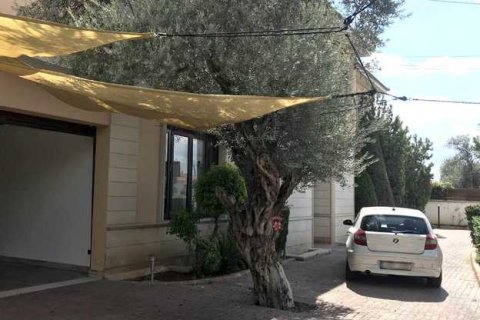 4 dormitorios House en Strovolos, Cyprus No. 65553 3