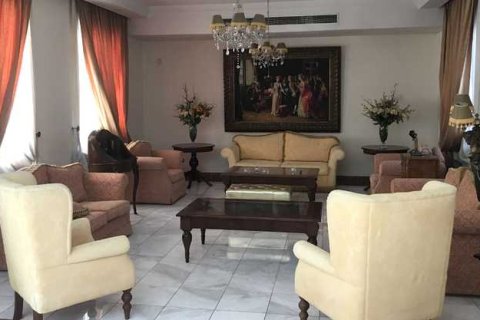 4 dormitorios House en Strovolos, Cyprus No. 65553 1