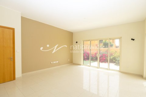 4 bedrooms Villa in Al Raha Gardens, UAE No. 4195 2