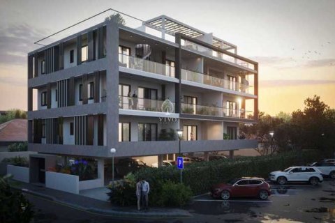 3 bedrooms Penthouse in Limassol, Cyprus No. 77522 16