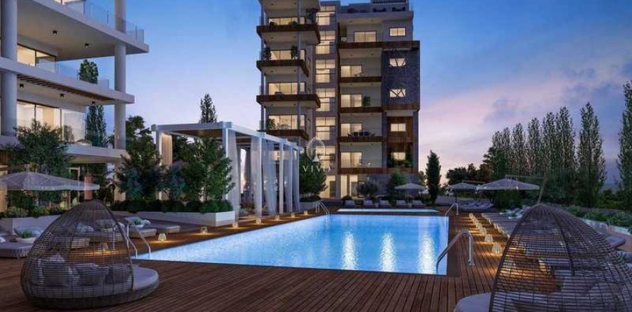 2 bedrooms Apartment in Germasogeia, Cyprus No. 77520