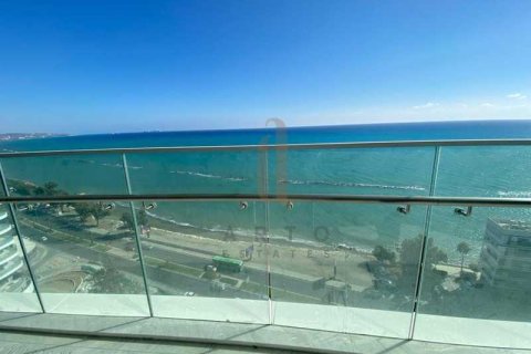 2 bedrooms Apartment in Germasogeia, Cyprus No. 77371 1