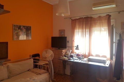 3 bedrooms Apartment in Athens, Greece No. 51368 7