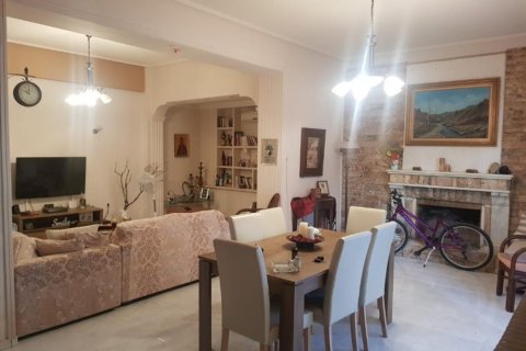 3 bedrooms Apartment in Athens, Greece No. 51368 2