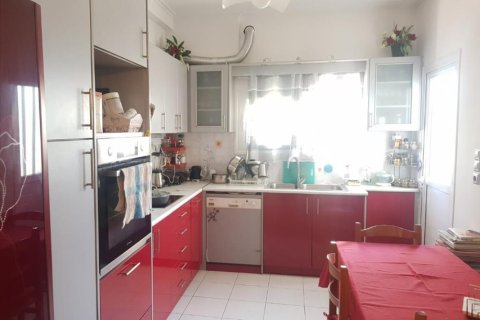 3 bedrooms Apartment in Athens, Greece No. 51368 5