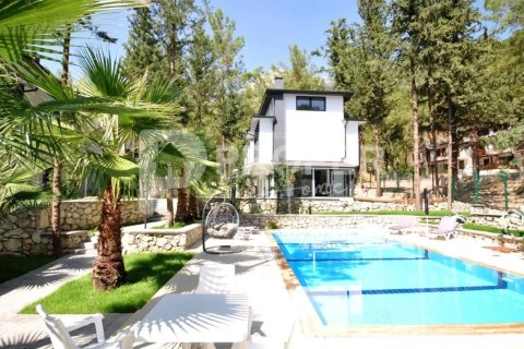 4 rooms Villa à Antalya, Turkey No. 16605 3