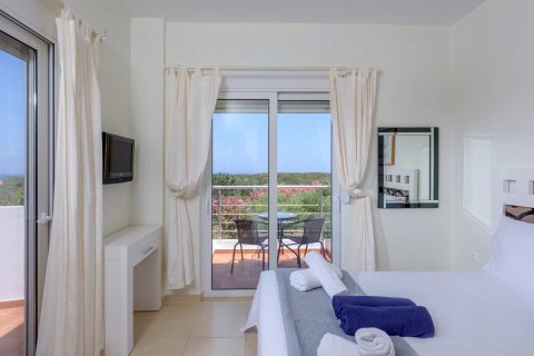 2 bedrooms Villa in Chania, Greece No. 23838 19