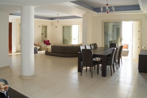 8 bedrooms Villa in Paphos, Cyprus No. 37482 19