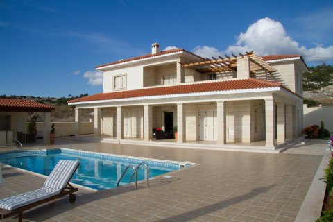 8 bedrooms Villa in Paphos, Cyprus No. 37482 1