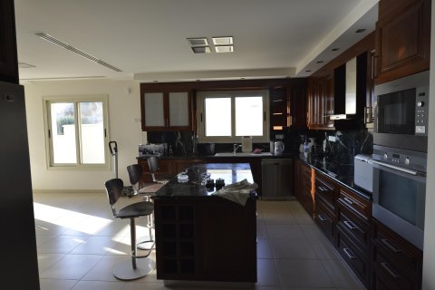 8 bedrooms Villa in Paphos, Cyprus No. 37482 9