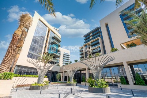 1 bedroom Apartment on the Saadiyat Island, UAE No. 23579 3