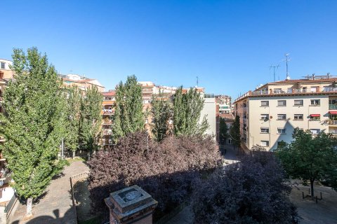 3 chambres Appartement à Sant Cugat Del Valles, Spain No. 25865 7