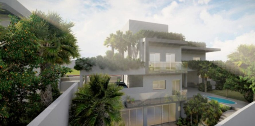 8 bedrooms Villa in Limassol, Cyprus No. 51852