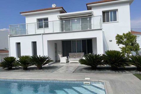 5 bedrooms Villa in Parekklisia, Cyprus No. 30983 16