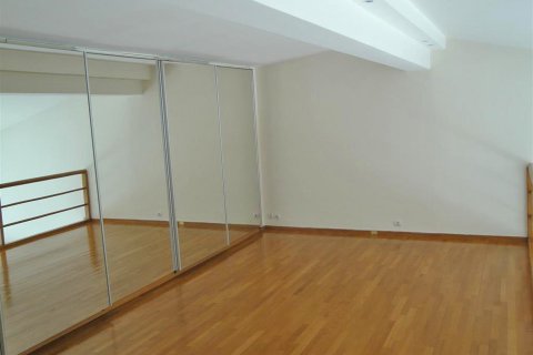 230m² Maisonette en Voula, Greece No. 60532 11