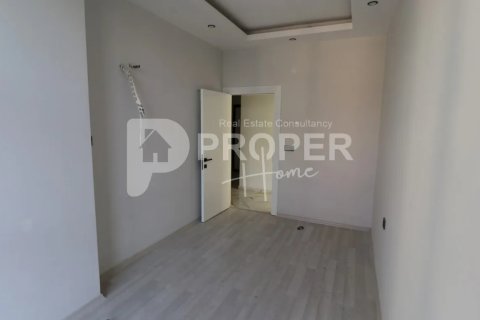 4 rooms Appartement à Mahmutlar, Turkey No. 12209 10