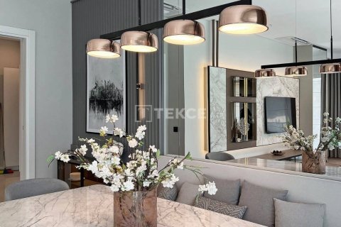 3+1 Apartment in Istanbul, Turkey No. 12251 11