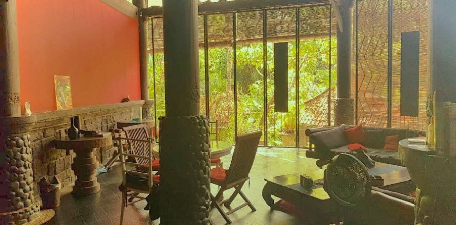 4 bedrooms Villa in Canggu, Indonesia No. 70933