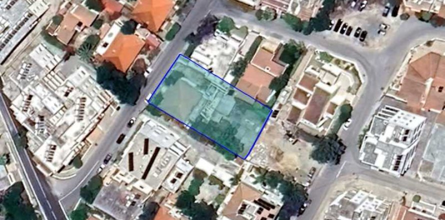 855m² Land in Strovolos, Cyprus No. 71740