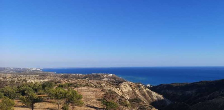 6689m² Land in Pissouri, Cyprus No. 71744