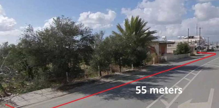 2348m² Land in Chloraka, Cyprus No. 66022