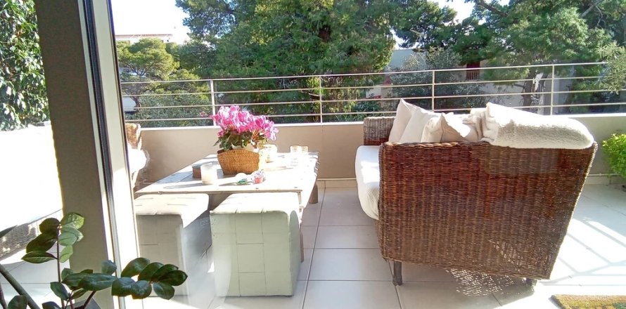 2 bedrooms Apartment in Vari, Greece No. 55596