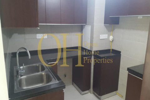 1 bedroom Apartment in Al Reem Island, UAE No. 8618 9