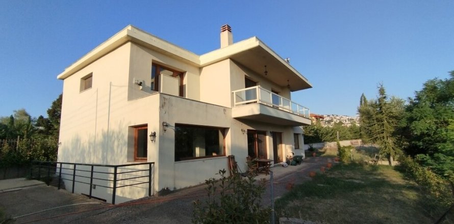 4 bedrooms House in Pylaia, Greece No. 55277