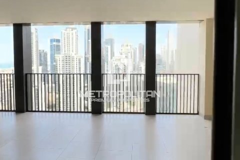 3 bedrooms Apartment in Business Bay, UAE No. 7746 5