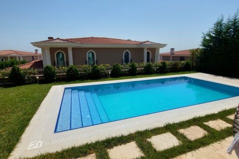 5+2 Villa in Istanbul, Turkey No. 16291 10