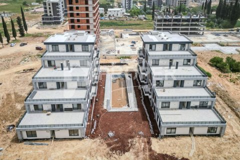 3 habitaciones Apartment en Muratpasa, Turkey No. 22201 2