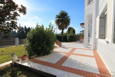 550m² Villa à Panorama, Greece No. 58951 5