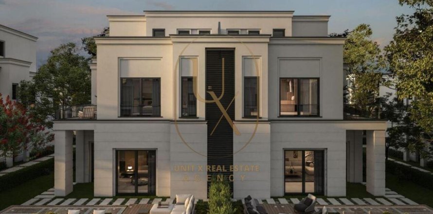 4 dormitorios Townhouse en Sheikh Zayed Compounds, Egypt No. 38165