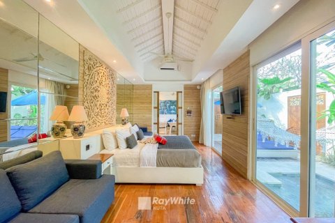 8 bedrooms Villa in Seminyak, Indonesia No. 22652 2