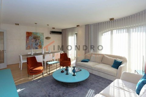 2+1 Apartment en Beylikduezue, Turkey No. 17396 5