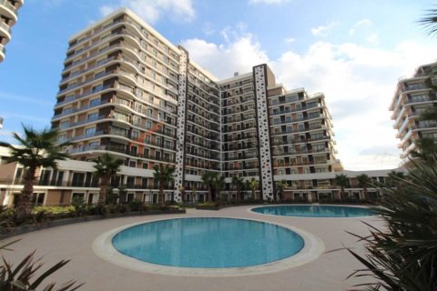 2+1 Apartment in Beylikduezue, Turkey No. 17396 30