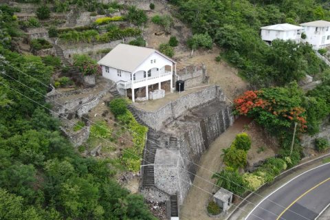 2 chambres Villa à Colihaut, Dominica No. 66270 2