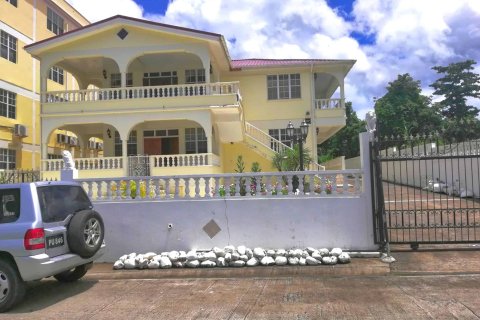 6 dormitorios House en Portsmouth, Dominica No. 66282 1