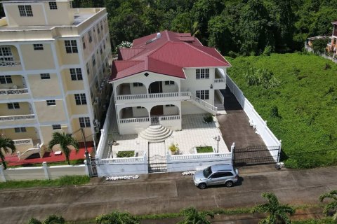 6 dormitorios House en Portsmouth, Dominica No. 66282 4