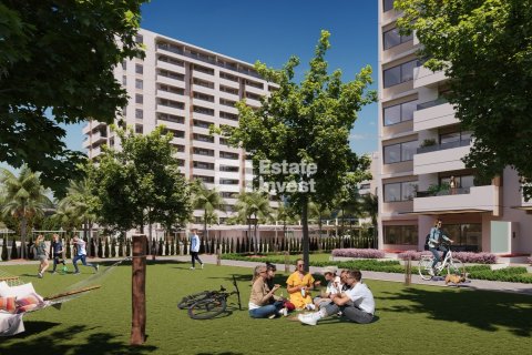 2+1 Apartment en Mersin, Turkey No. 53053 3