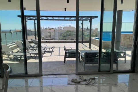 3 bedrooms Penthouse in Germasogeia, Cyprus No. 66360 2