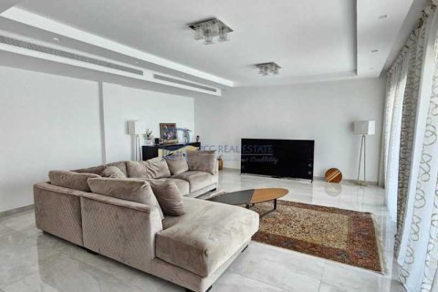 5 dormitorios Apartment en Germasogeia, Cyprus No. 66656 1