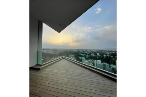 3 dormitorios Penthouse en Nicosia, Cyprus No. 45588 8