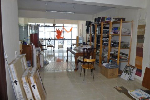 140m² Commercial property en Pieria, Greece No. 49092 4