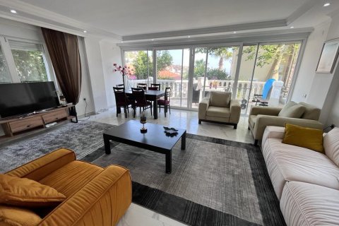 3 rooms Villa in Alanya, Turkey No. 21274 2