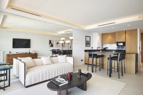 2 dormitorios Apartment en Cannes, France No. 75923 6