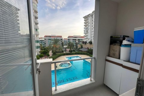 3 rooms Apartment in Cikcilli, Turkey No. 21771 9