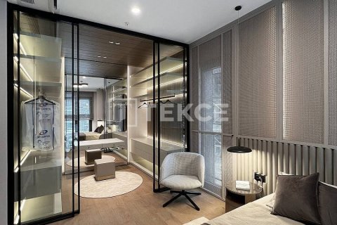 5+1 Apartment in Istanbul, Turkey No. 20840 21